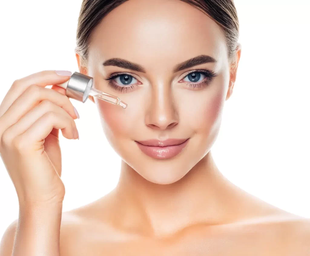 Aplicación profesional de ácido hialurónico en Lima